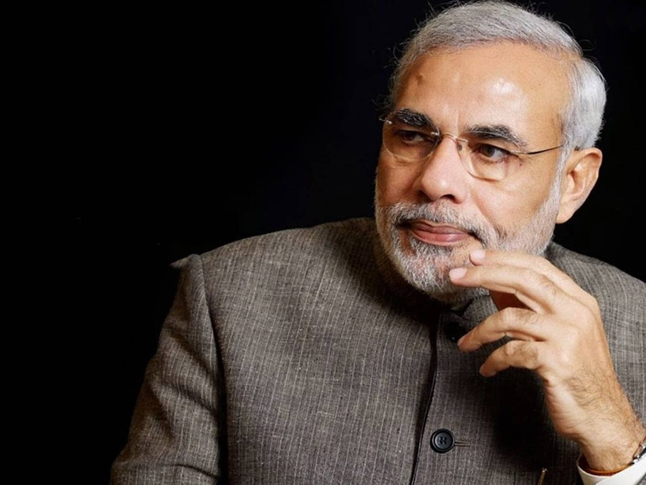 Narendra Modi Grey Suit Wallpaper