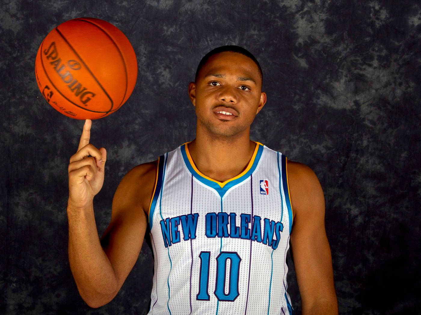 New Orleans Eric Gordon Portrait Wallpaper