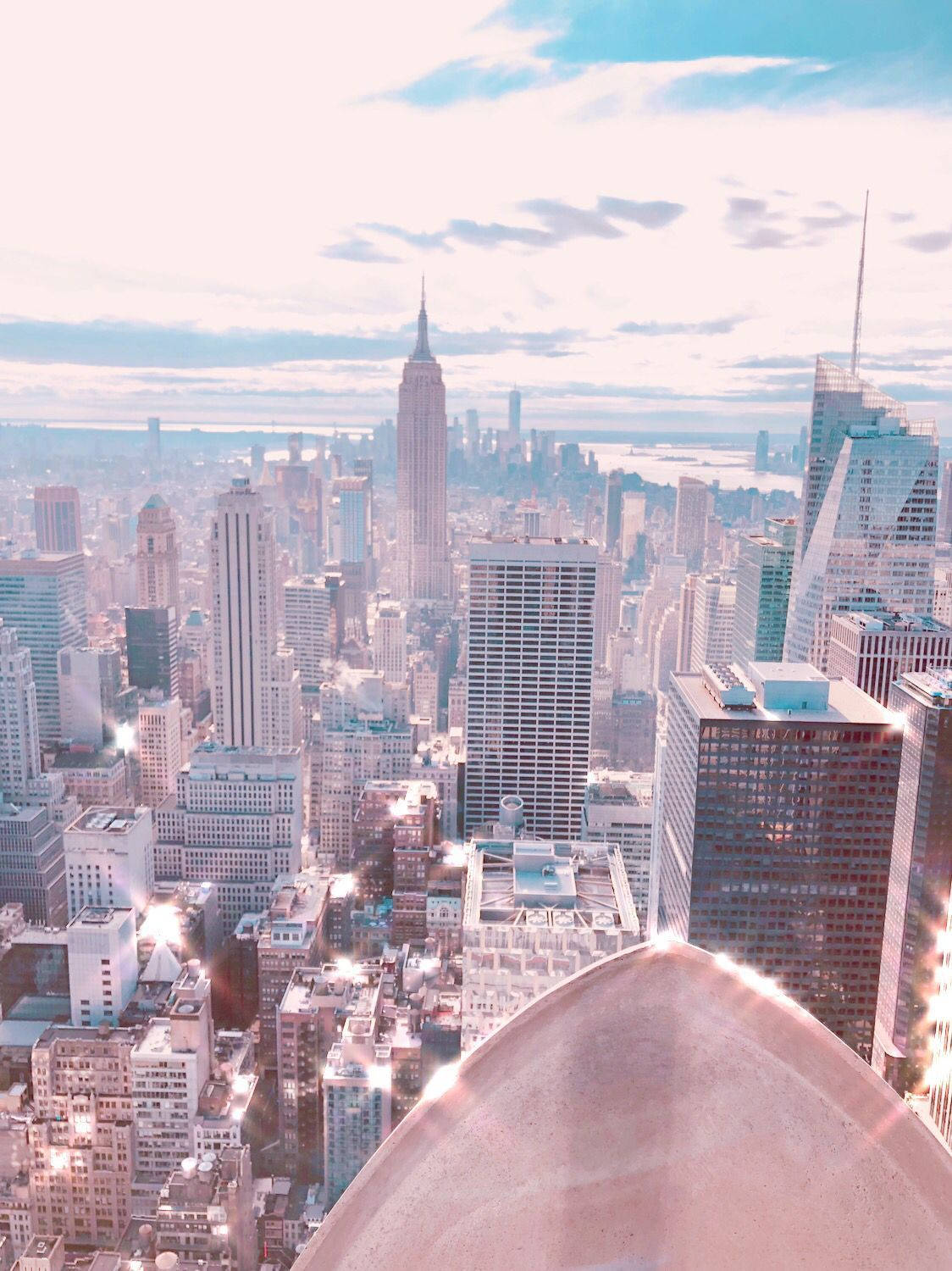 New York Aesthetic Huge Skyscrapers Wallpaper