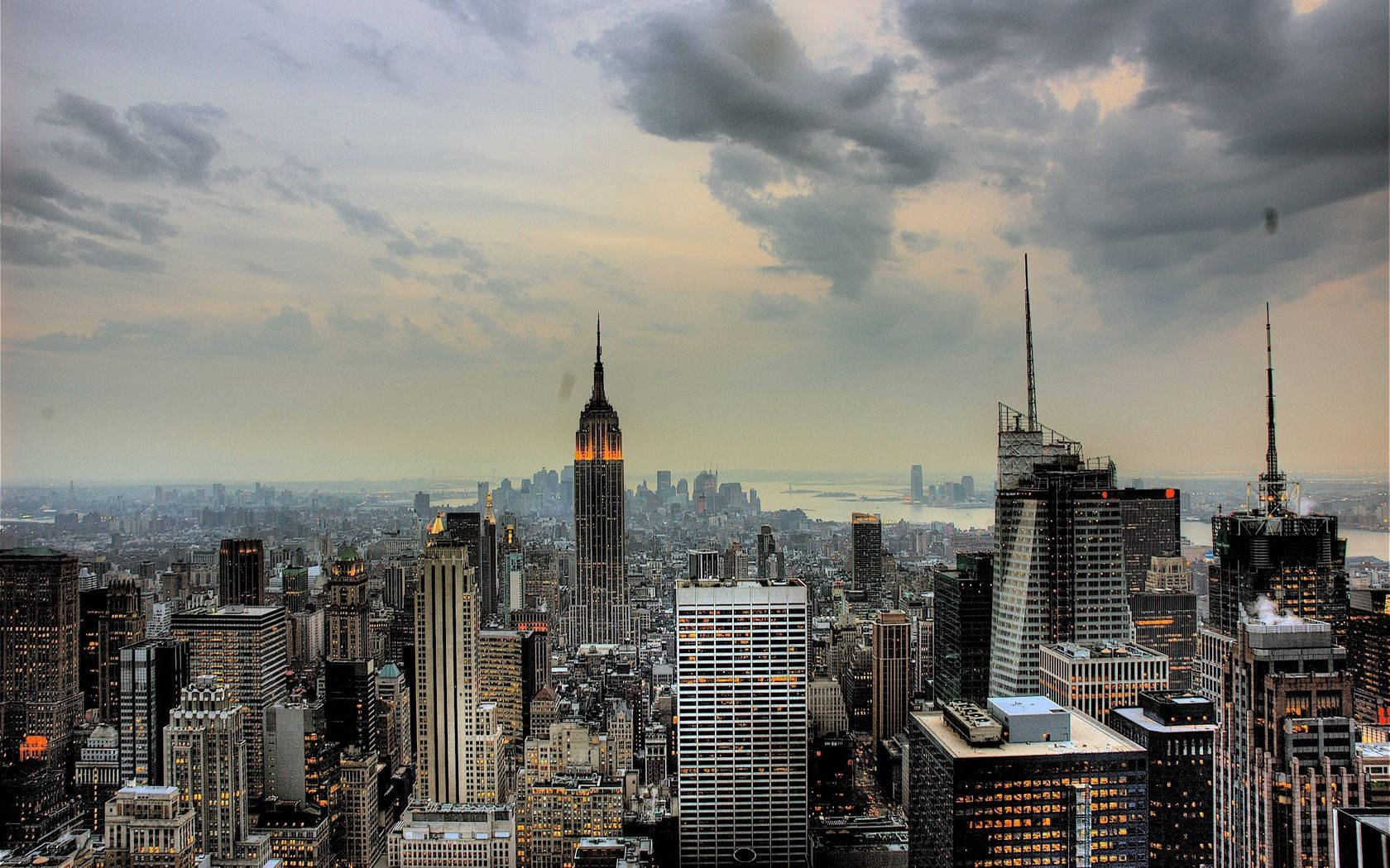 New York City Skyline On A Cloudy Day Wallpaper