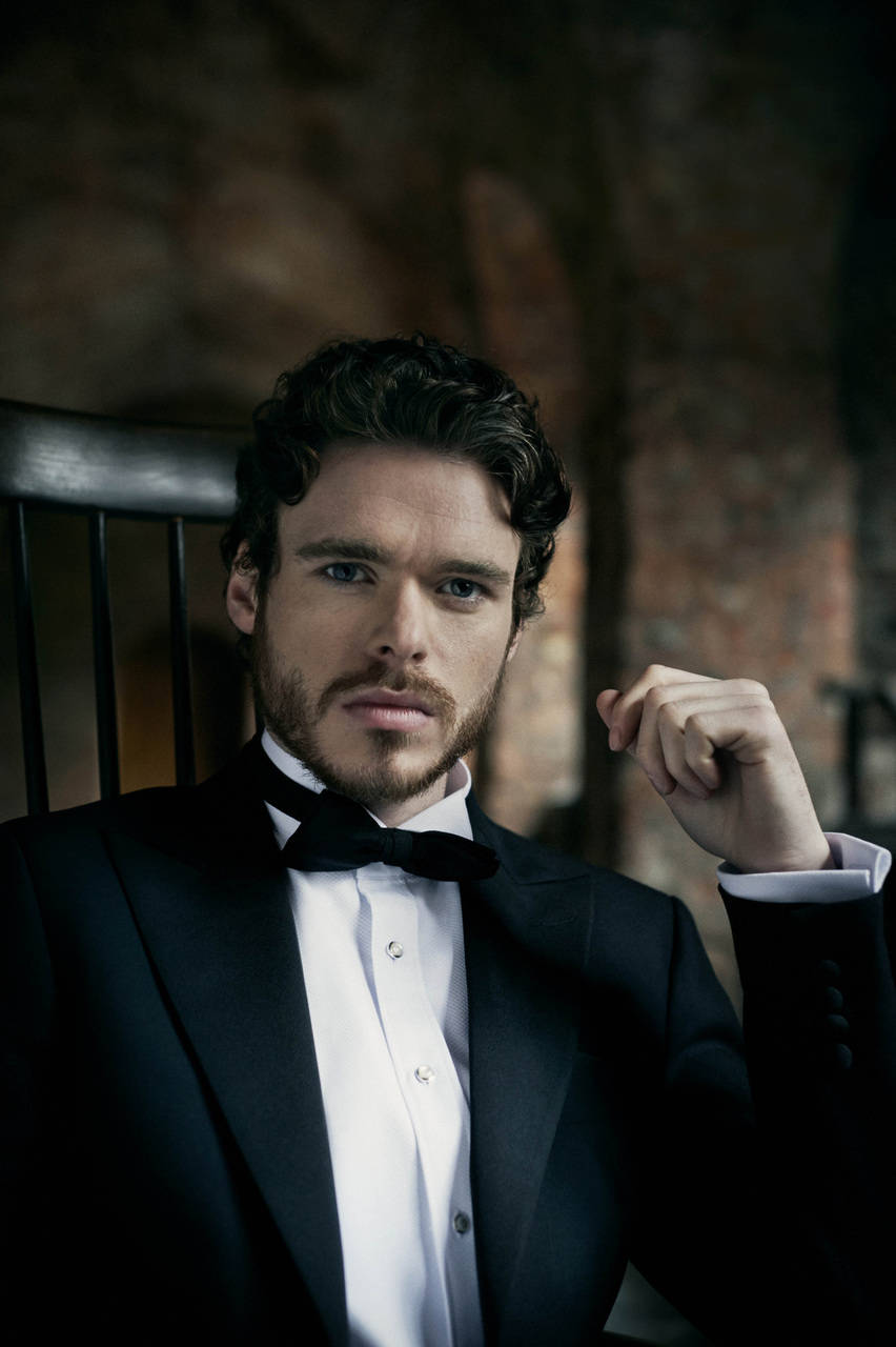 Nice-looking Richard Madden Wallpaper