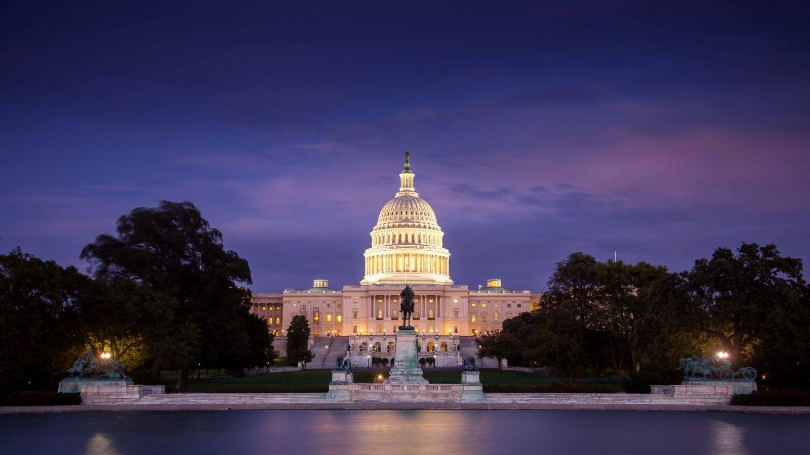 Night View Of The United States Capitol Wallpaper