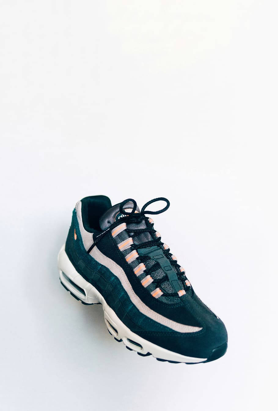 Nike Shoes Air Max 95 Prm Wallpaper