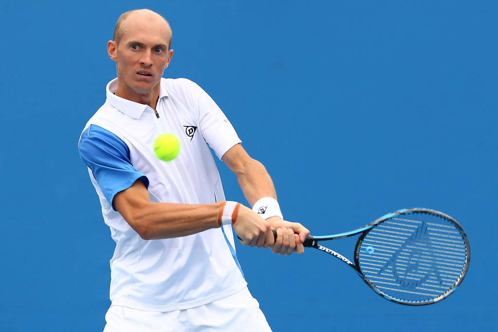 Nikolay Davydenko Easy Parry Wallpaper