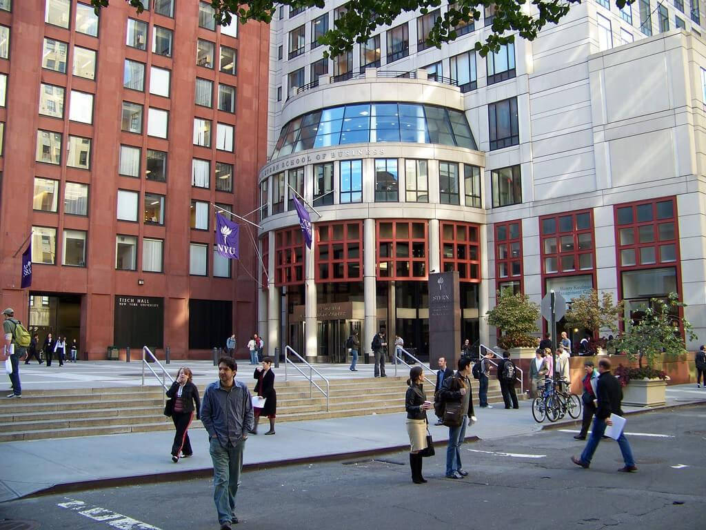 Nyu School Of Business Students Wallpaper