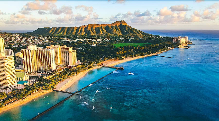 Oahu Landscape During Golden Hour Wallpaper