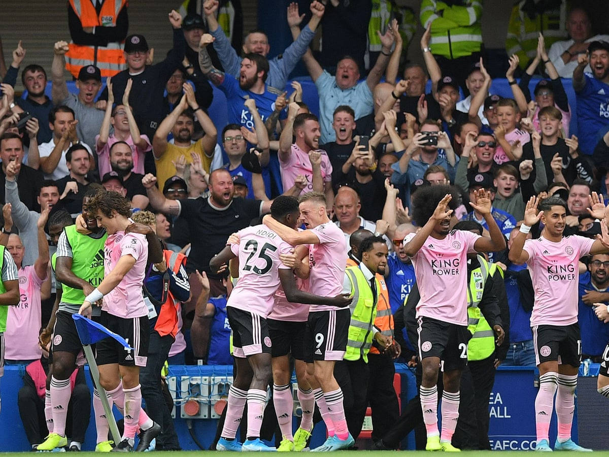 Onyinye Ndidi Celebrating Wallpaper