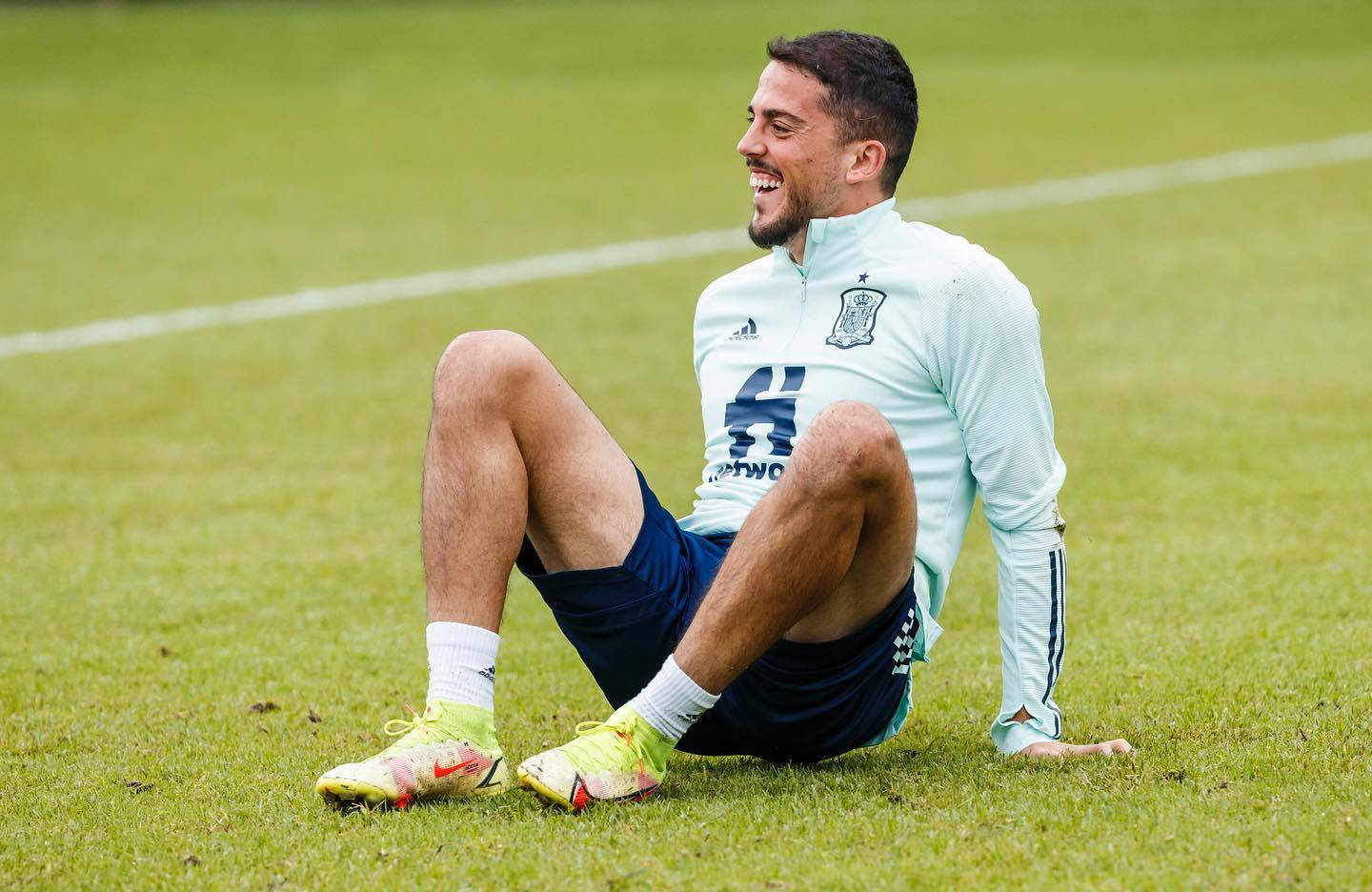 Pablo Fornals Relaxed Wallpaper