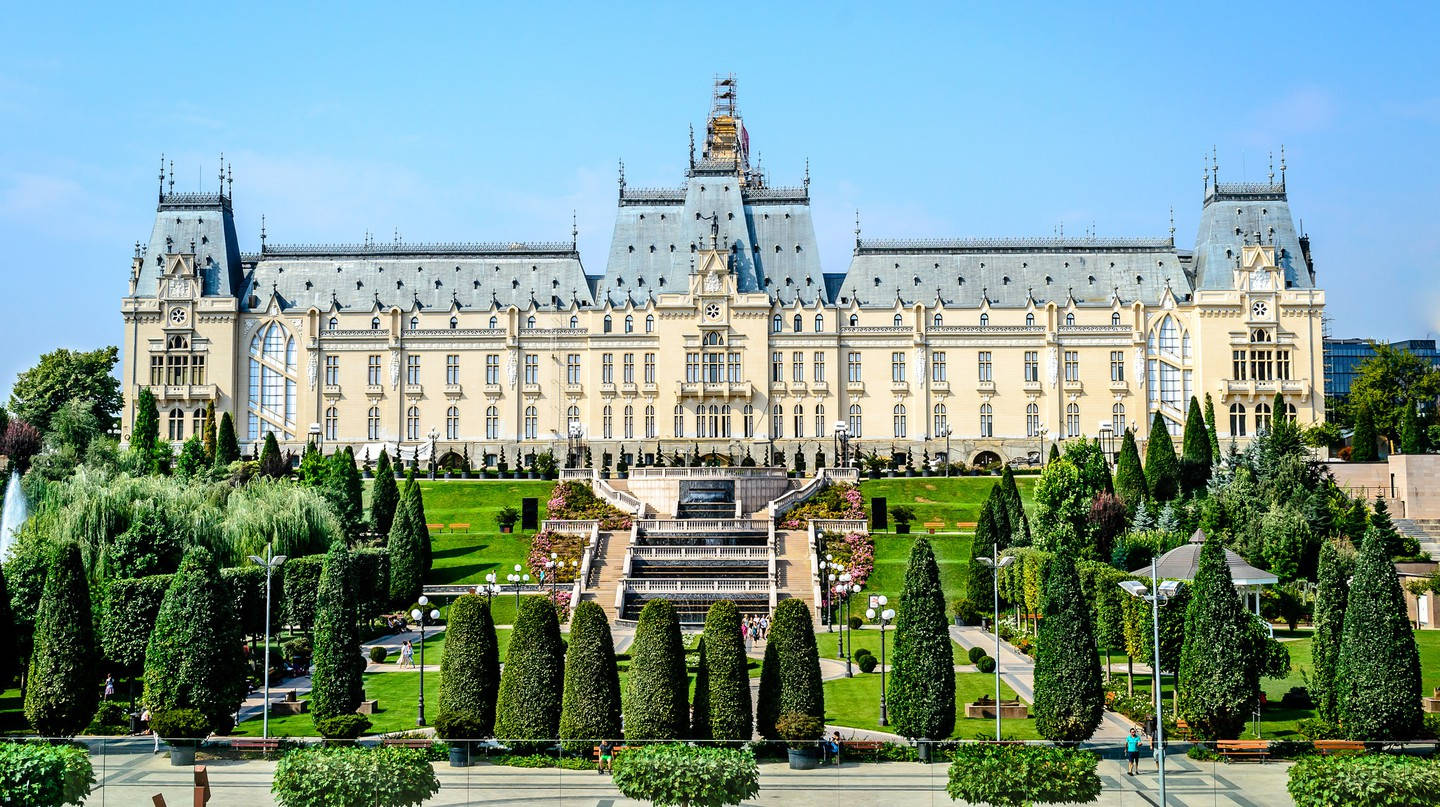 Palace Of Culture Romania Wallpaper