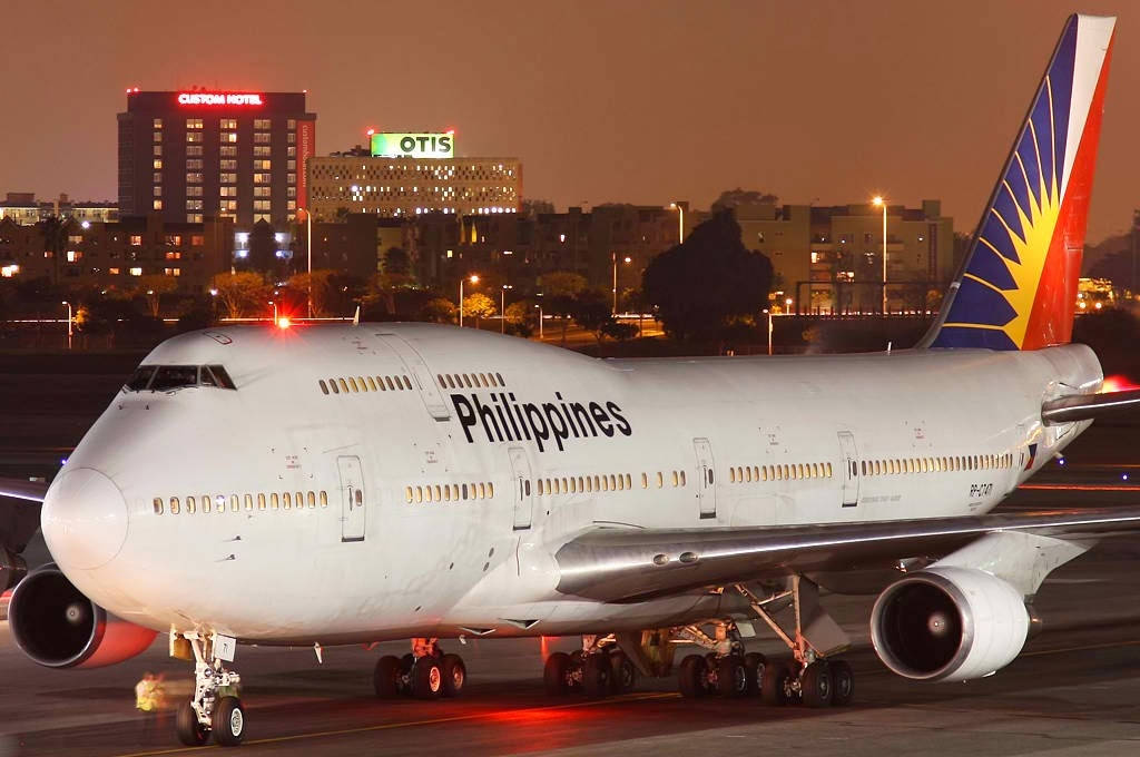 Philippine Airlines Airplane In City Airport Wallpaper