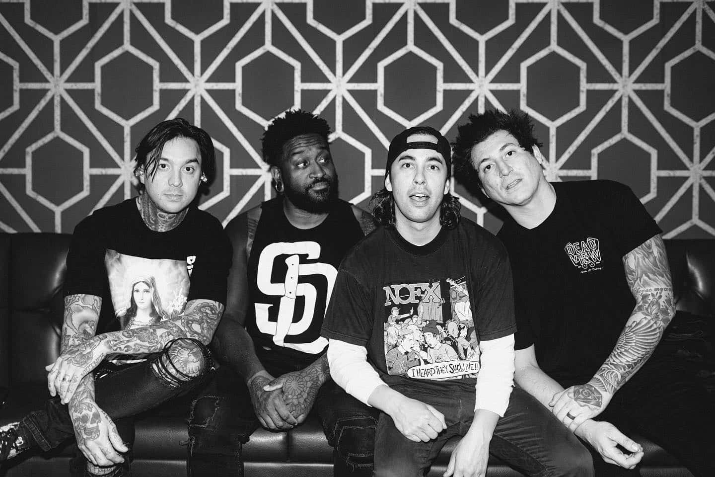 Pierce The Veil Band Members Blackand White Wallpaper