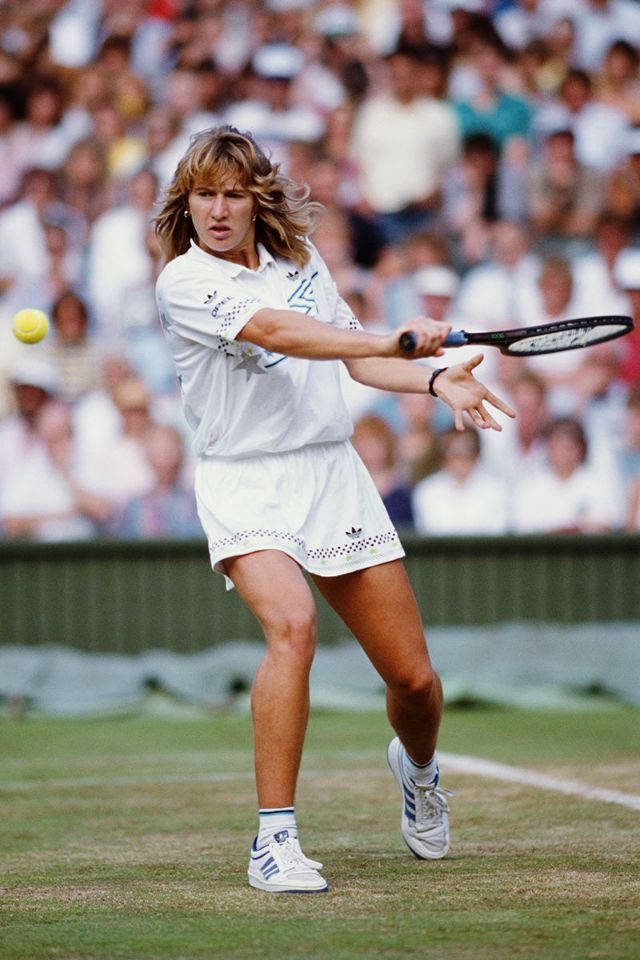 Pro Tennis Athlete Steffi Graf Wallpaper