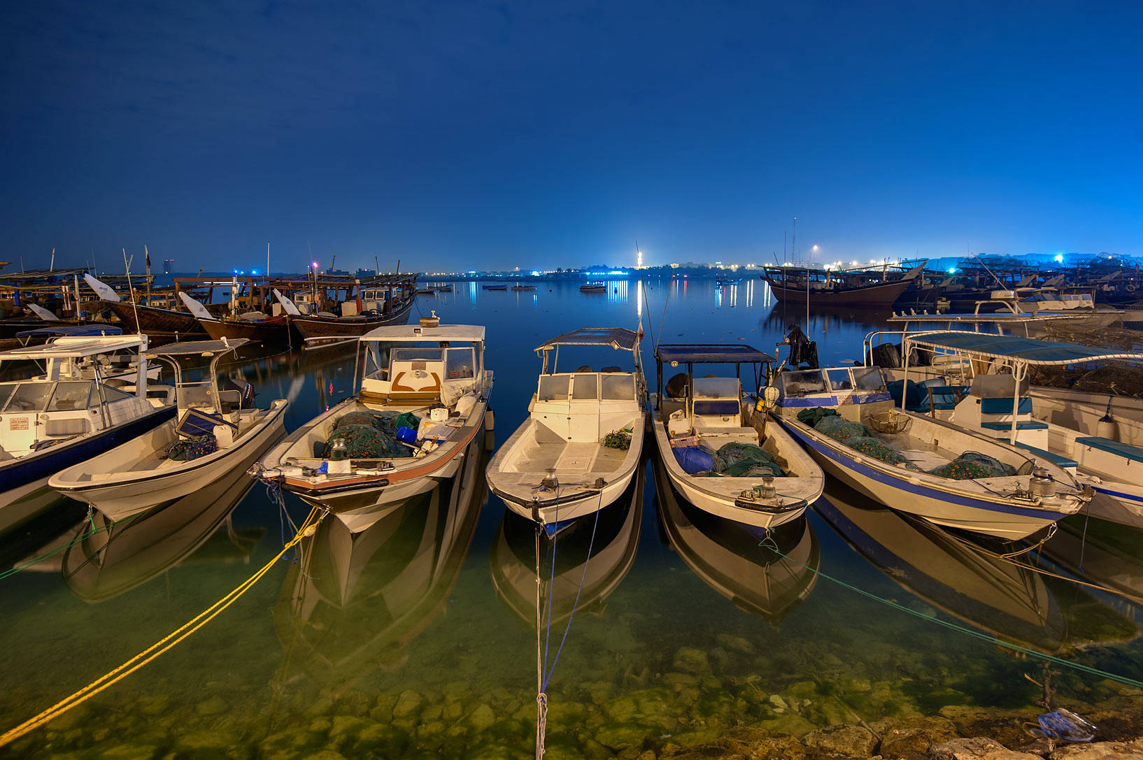 Qatar Boats In Vast View Wallpaper