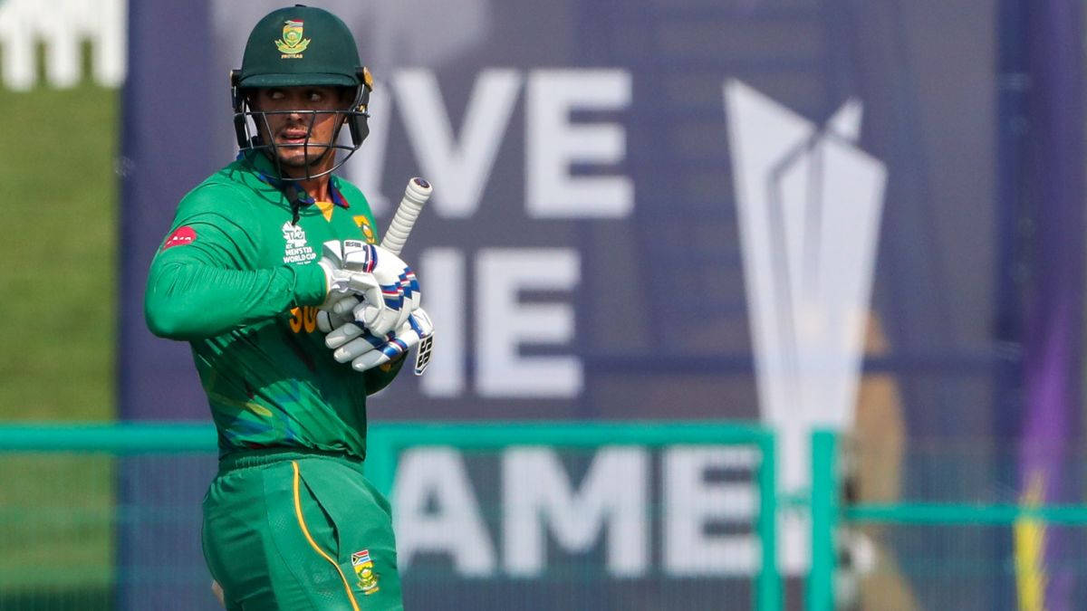 Quinton De Kock Batting Glove Wallpaper