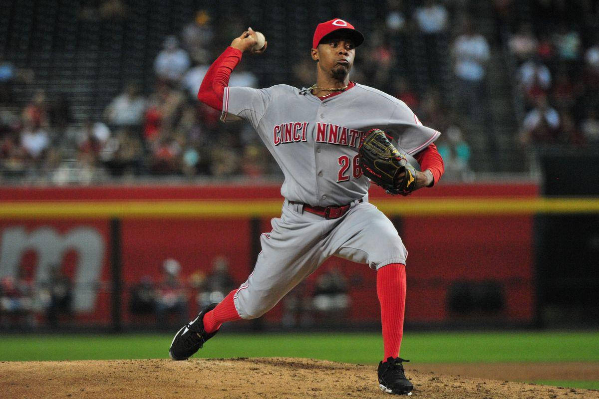 Raisel Iglesias Cincinnati Red Wallpaper