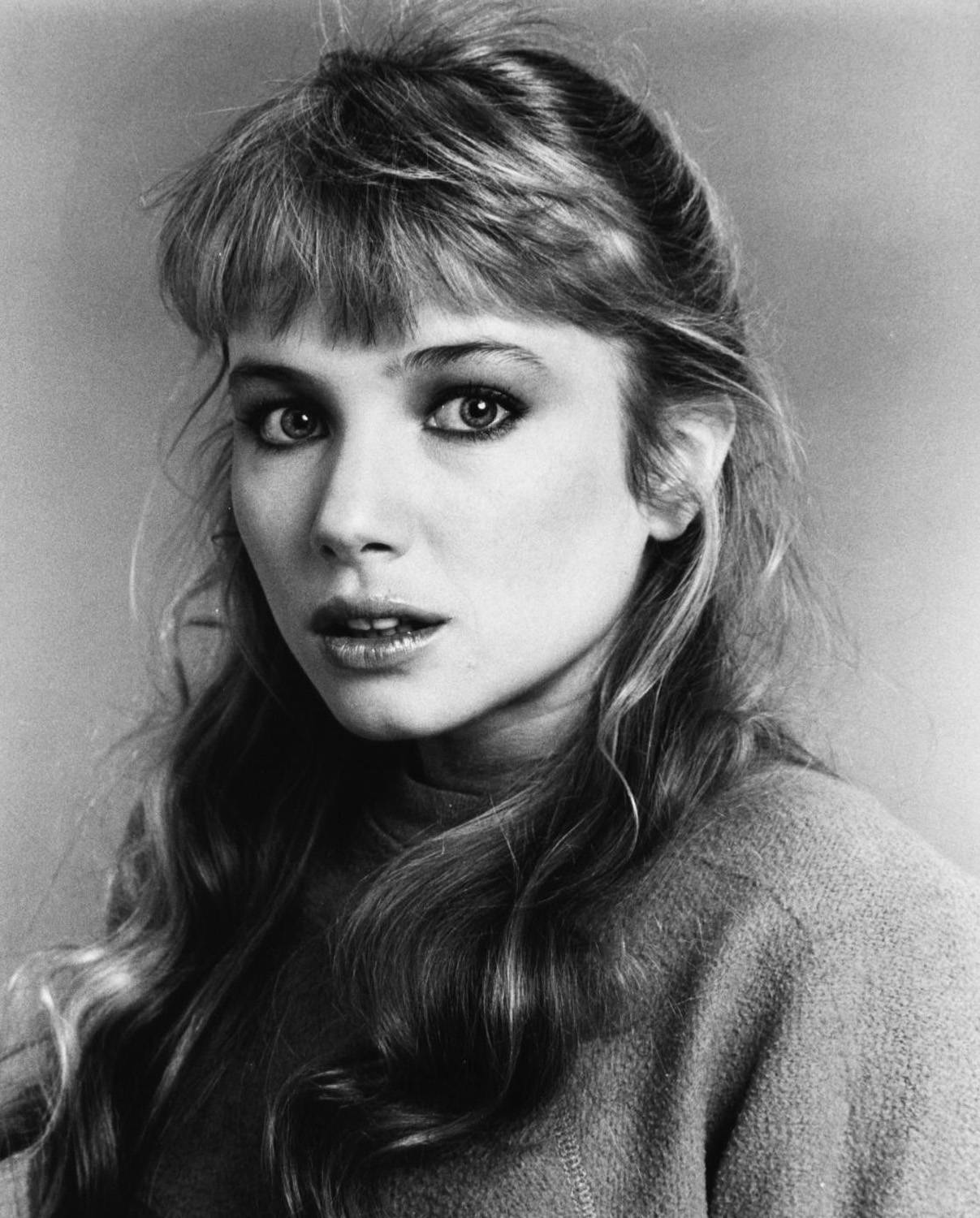 Rebecca De Mornay Portrait Sketch Art Wallpaper