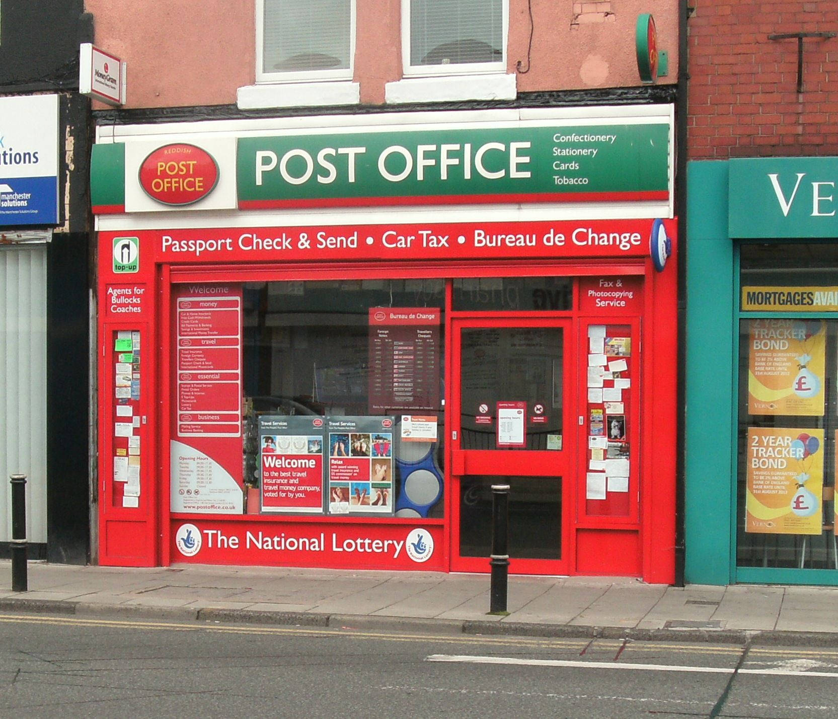 Reddish Uk Post Office Wallpaper