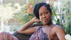 Regina King Plants Background Wallpaper