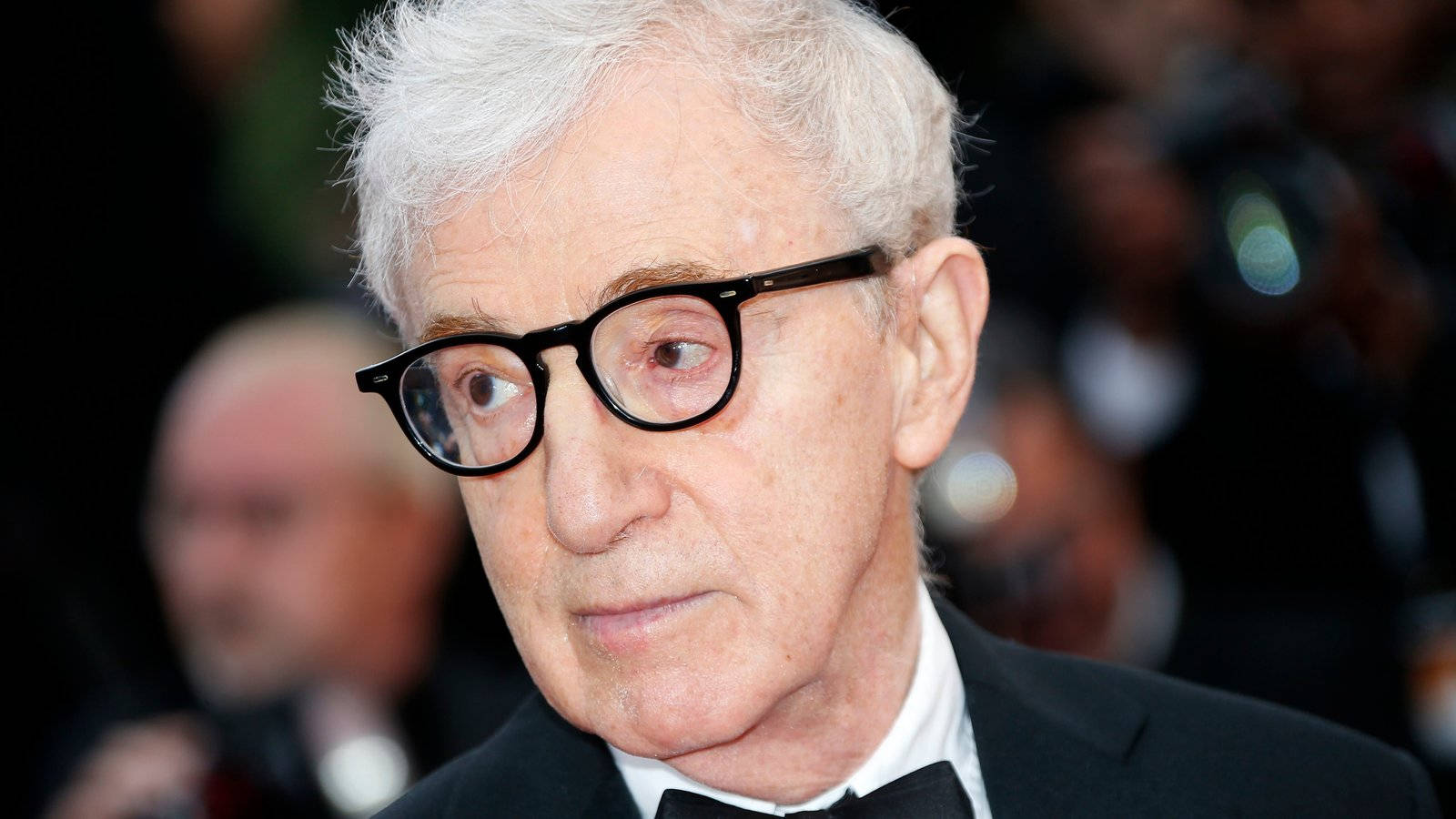 Renowned American Filmmaker Woody Allen At The 69th Cannes Film Festival Wallpaper