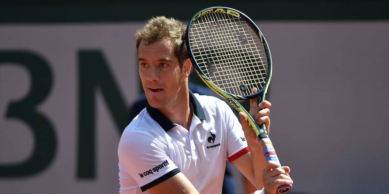 Richard Gasquet Intensely Focused On The Match Wallpaper