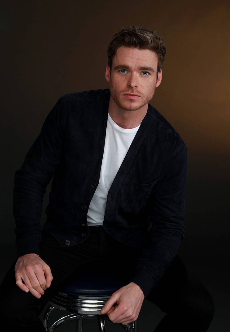 Richard Madden Photoshoot Wallpaper