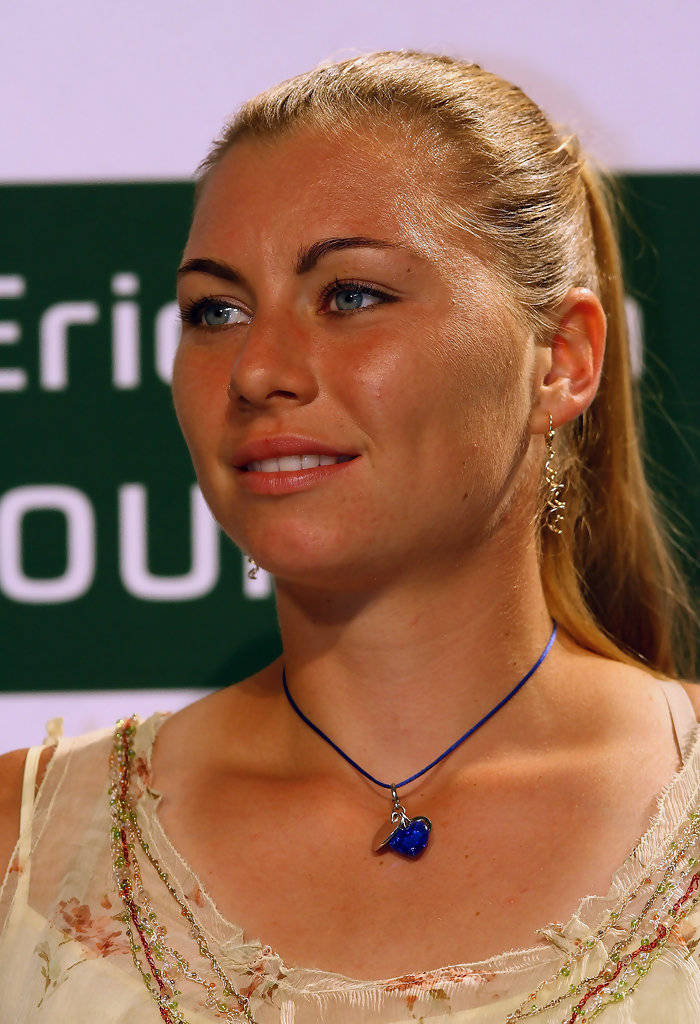 Right Handed Tennis Player Vera Zvonareva Wallpaper