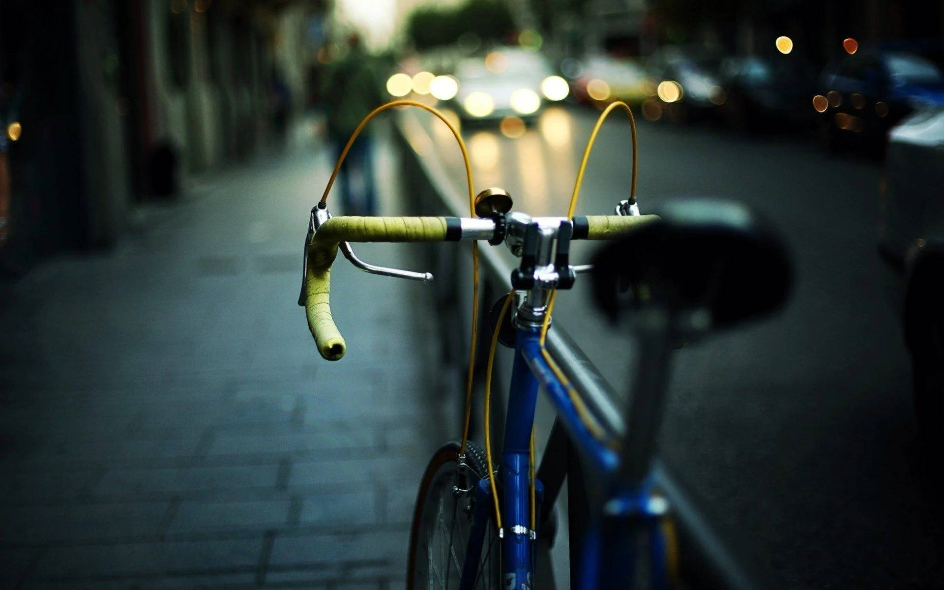 Road Bike In Street Sidewalk Wallpaper