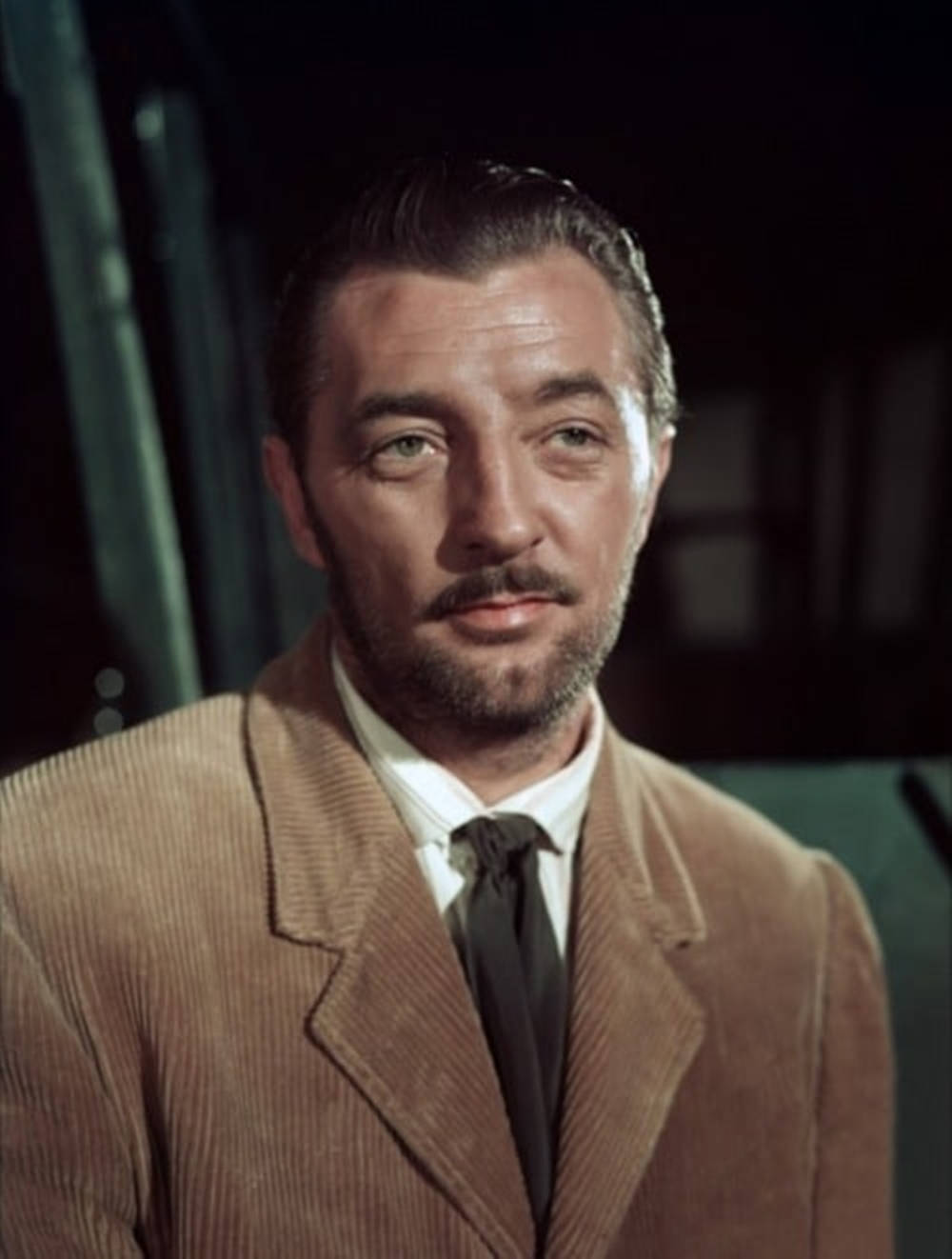 Robert Mitchum With Beard Wallpaper