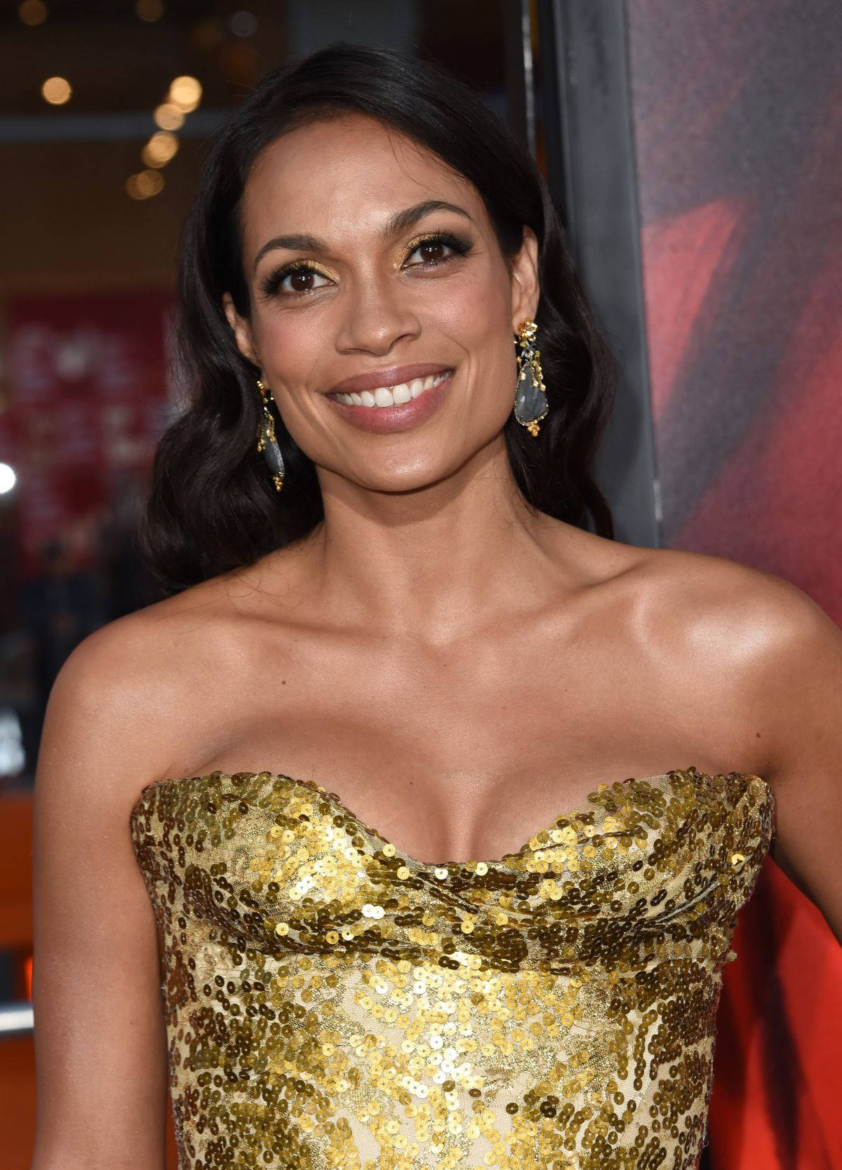 Rosario Dawson Best Red Carpet Beauty Wallpaper