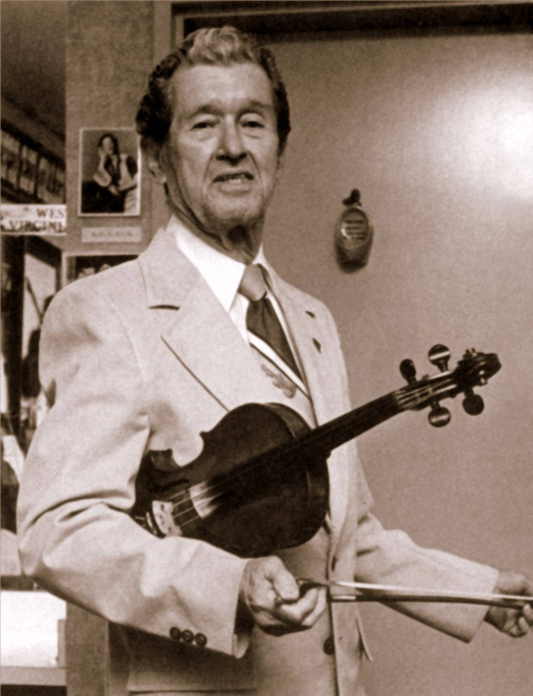 Roy Acuff American Singer & Violinist Wallpaper