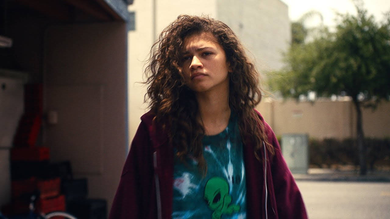 Rue From Euphoria Teenage Girl Wallpaper