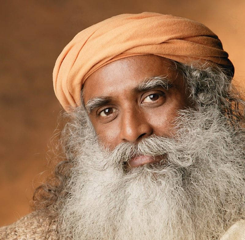 Sadhguru Wearing A Turban Close-up Wallpaper