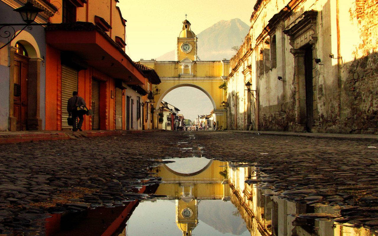 Santa Catalina Arch Guatemala Wallpaper