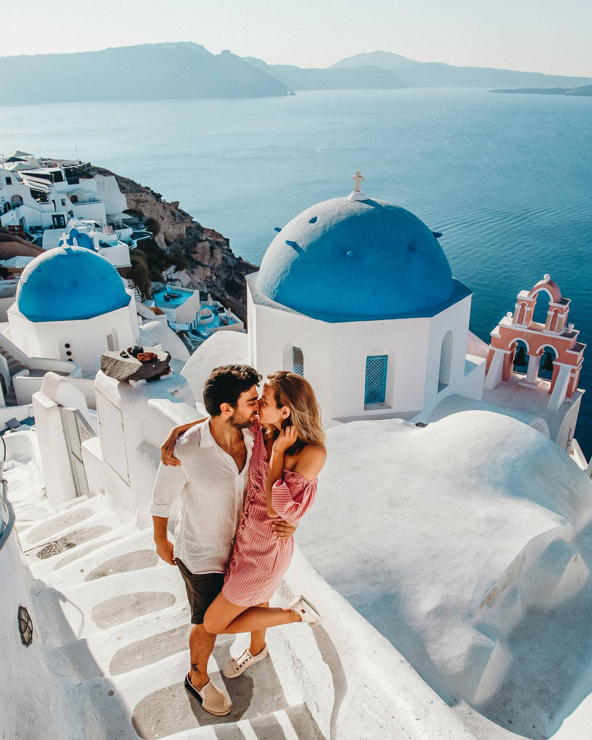 Santorini Couple Wallpaper