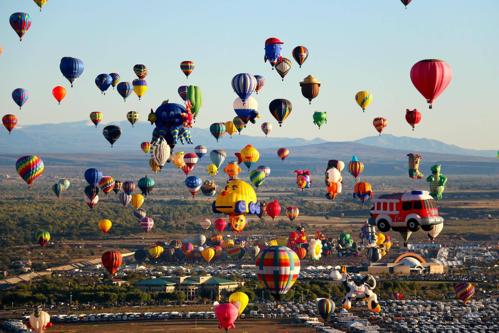 Scenic View Of Air Balloons Over Albuquerque Wallpaper