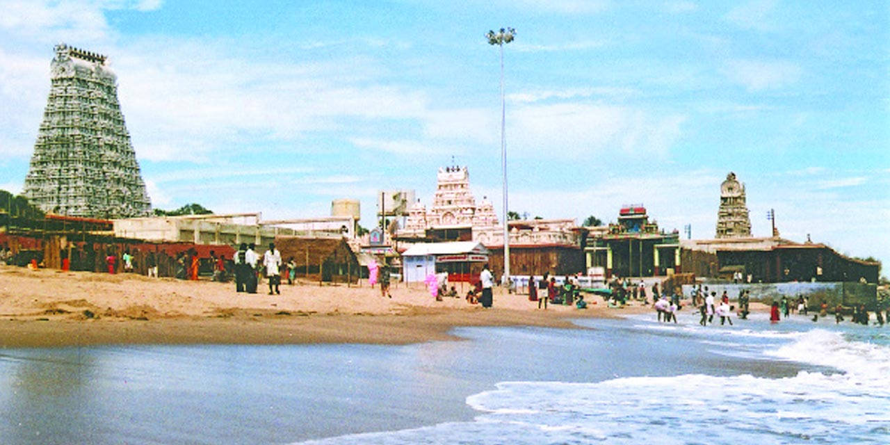 Seaside Murugan Temple Wallpaper