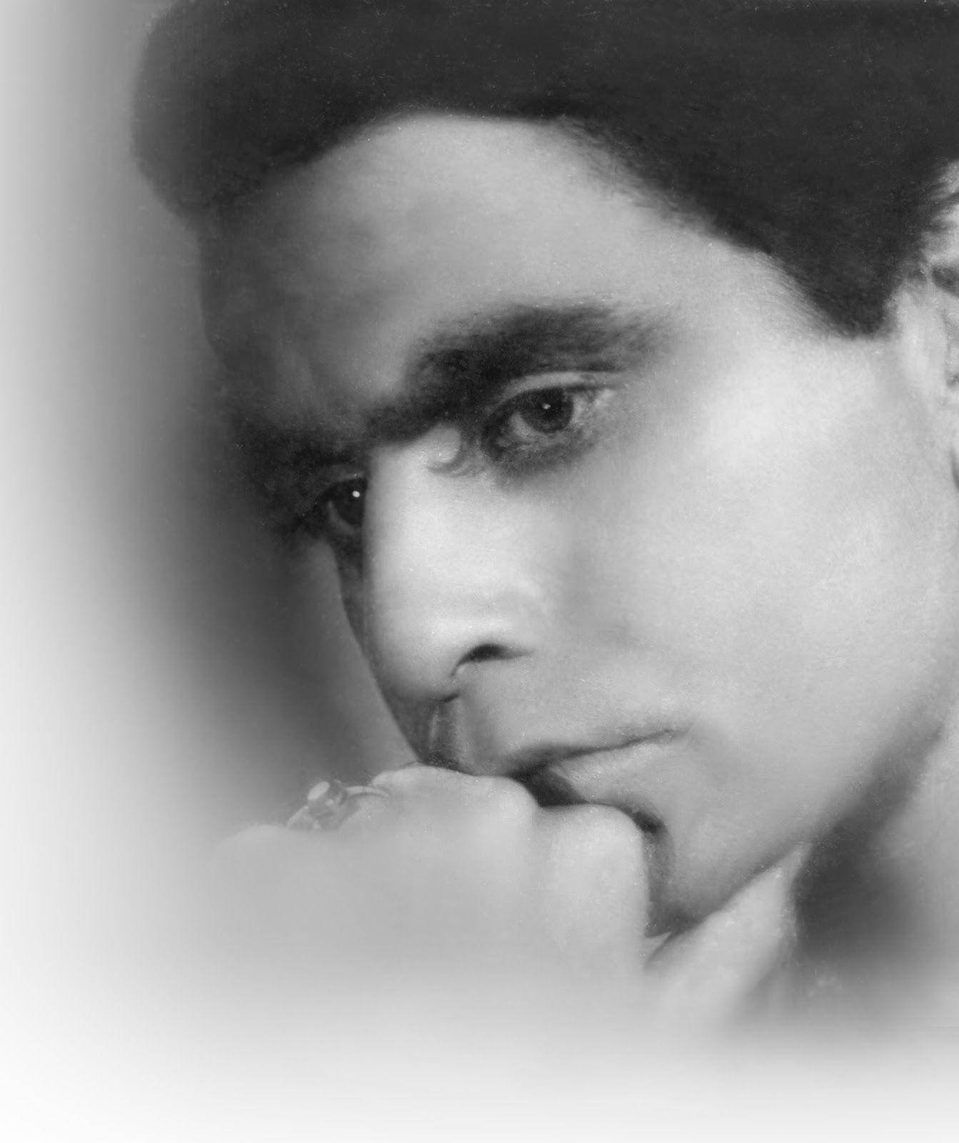 Serious Indian Actor Dilip Kumar Wallpaper