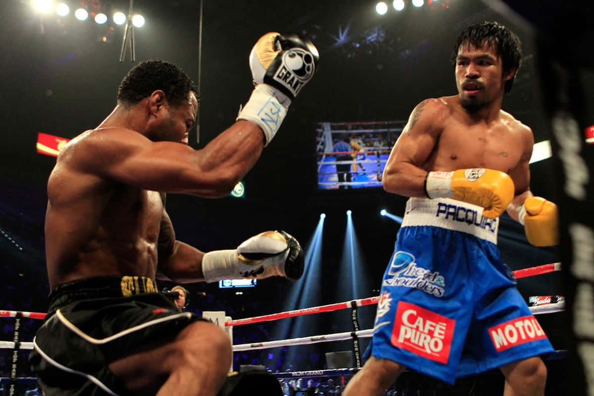 Shane Mosley Kneeled By Pacquiao Wallpaper