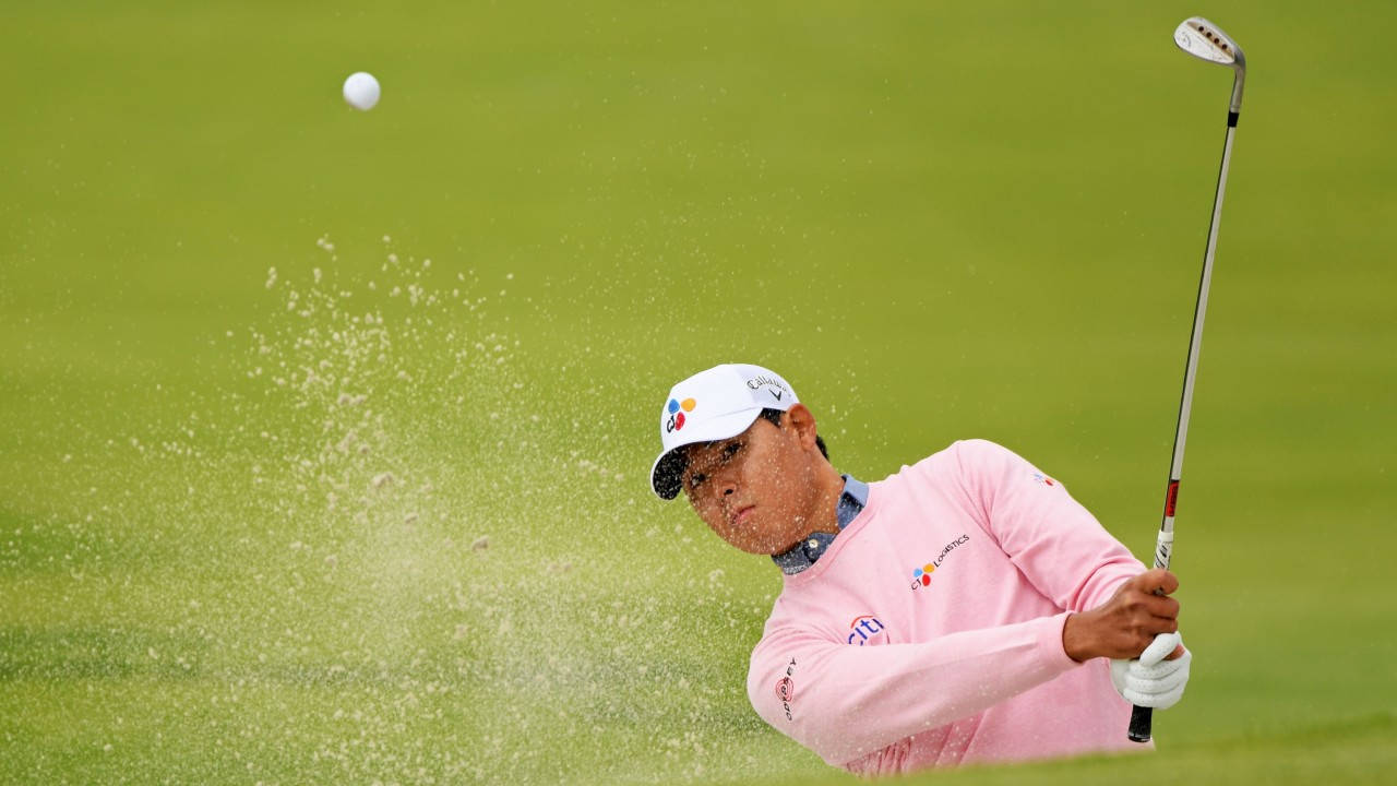 Si Woo Kim Water Shot Wallpaper