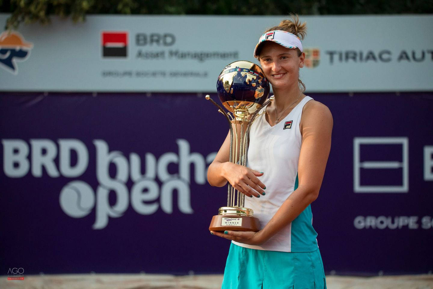 Singles And Doubles Trophy Irina-camelia Begu Wallpaper