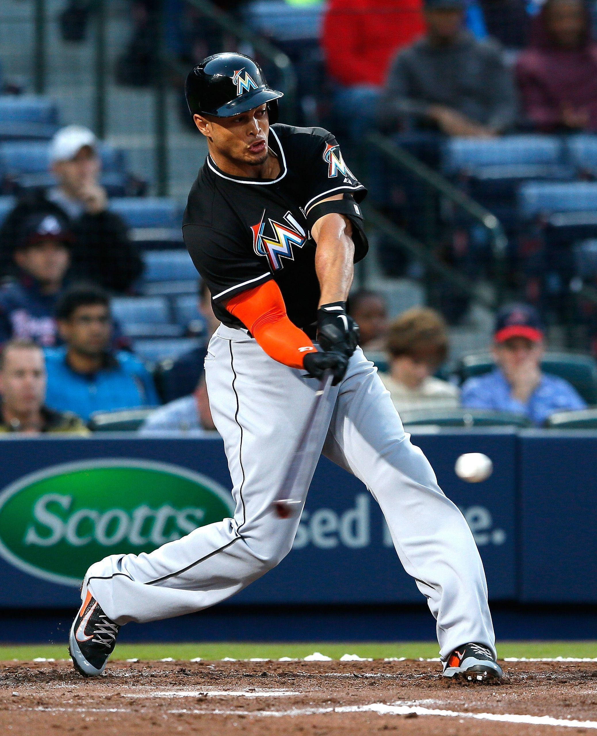 Sleek Side View Of Giancarlo Stanton Wallpaper