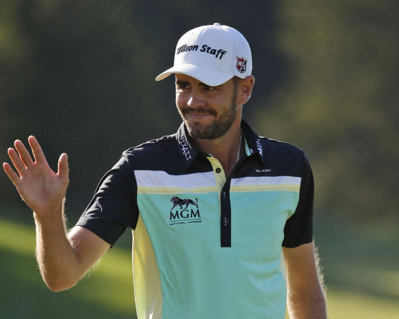 Smiling And Waving Troy Merritt Wallpaper