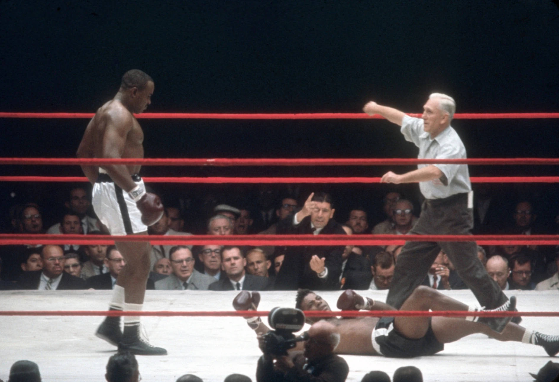 Sonny Liston Boxing Win Wallpaper