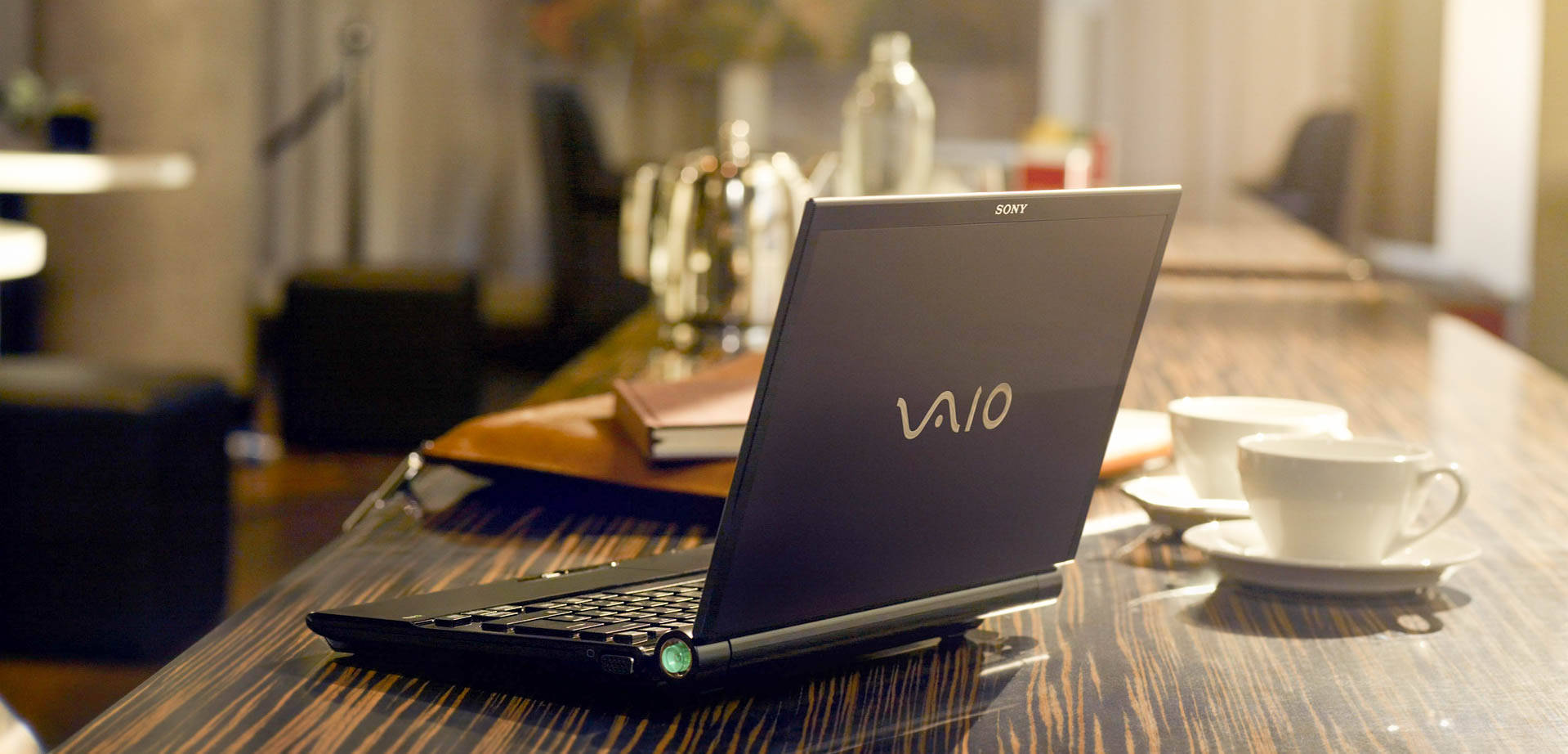 Sony Products Vaio Laptop Office Desk Wallpaper