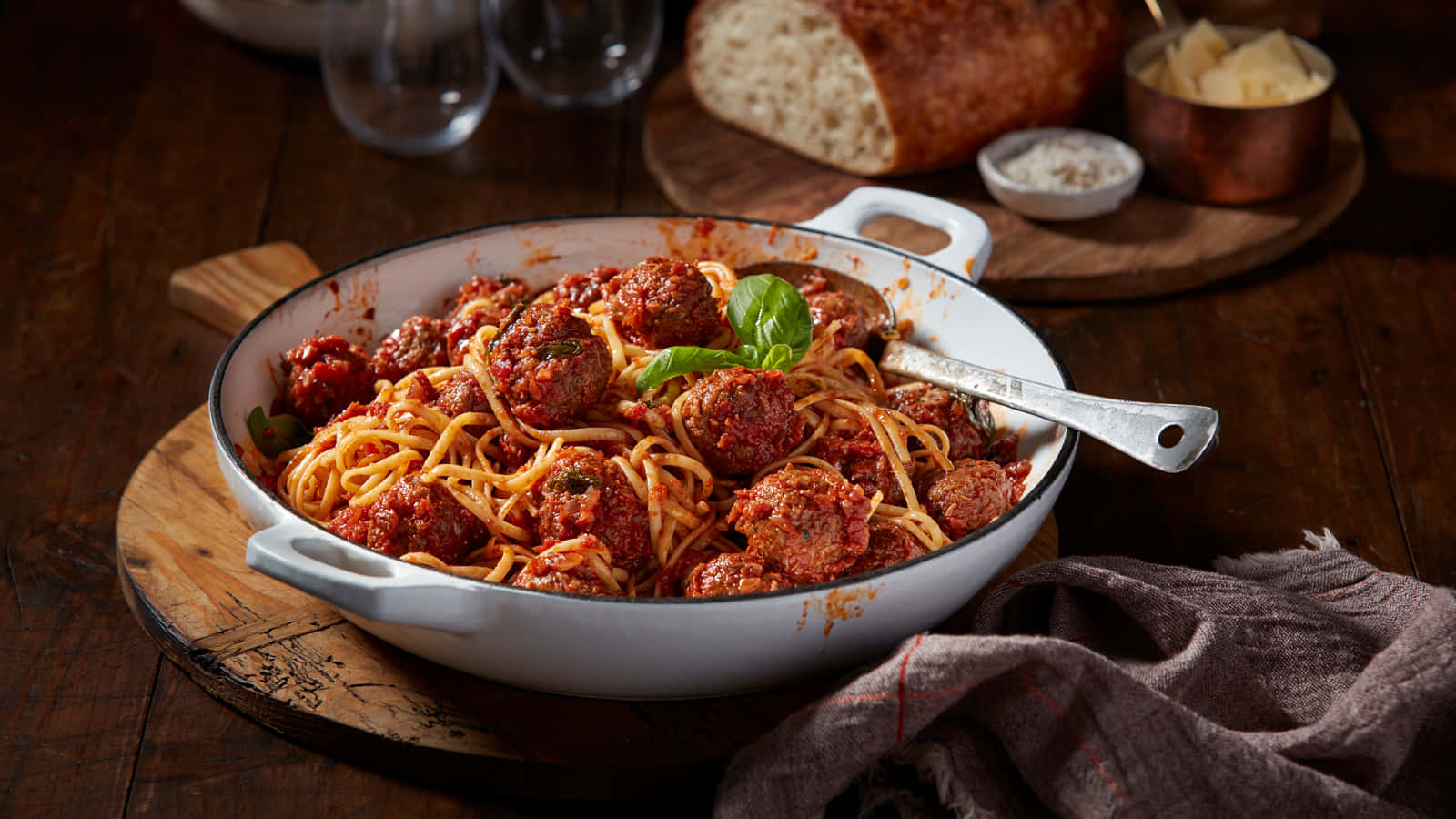 Spaghetti Meatballs Dinner Setting Wallpaper