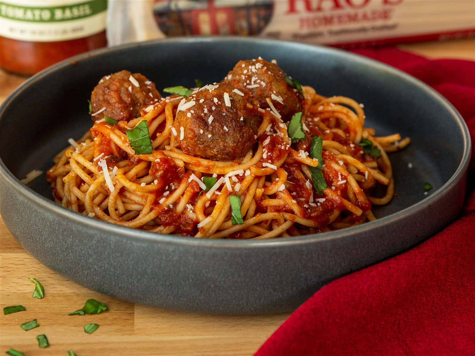 Spaghettiand Meatballs Dish Wallpaper