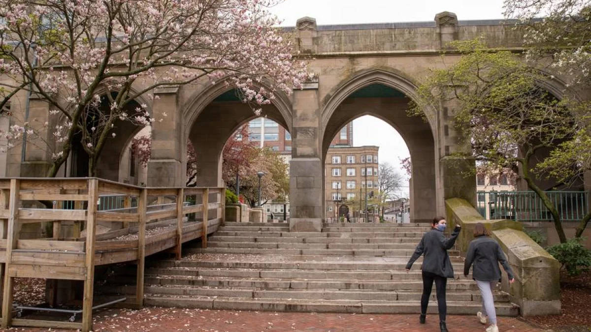 Spectacular View Of Boston University Campus Wallpaper