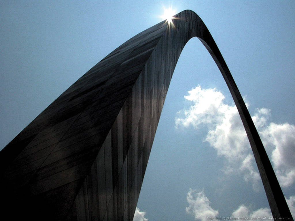 St. Louis Arch Blue Sky Wallpaper