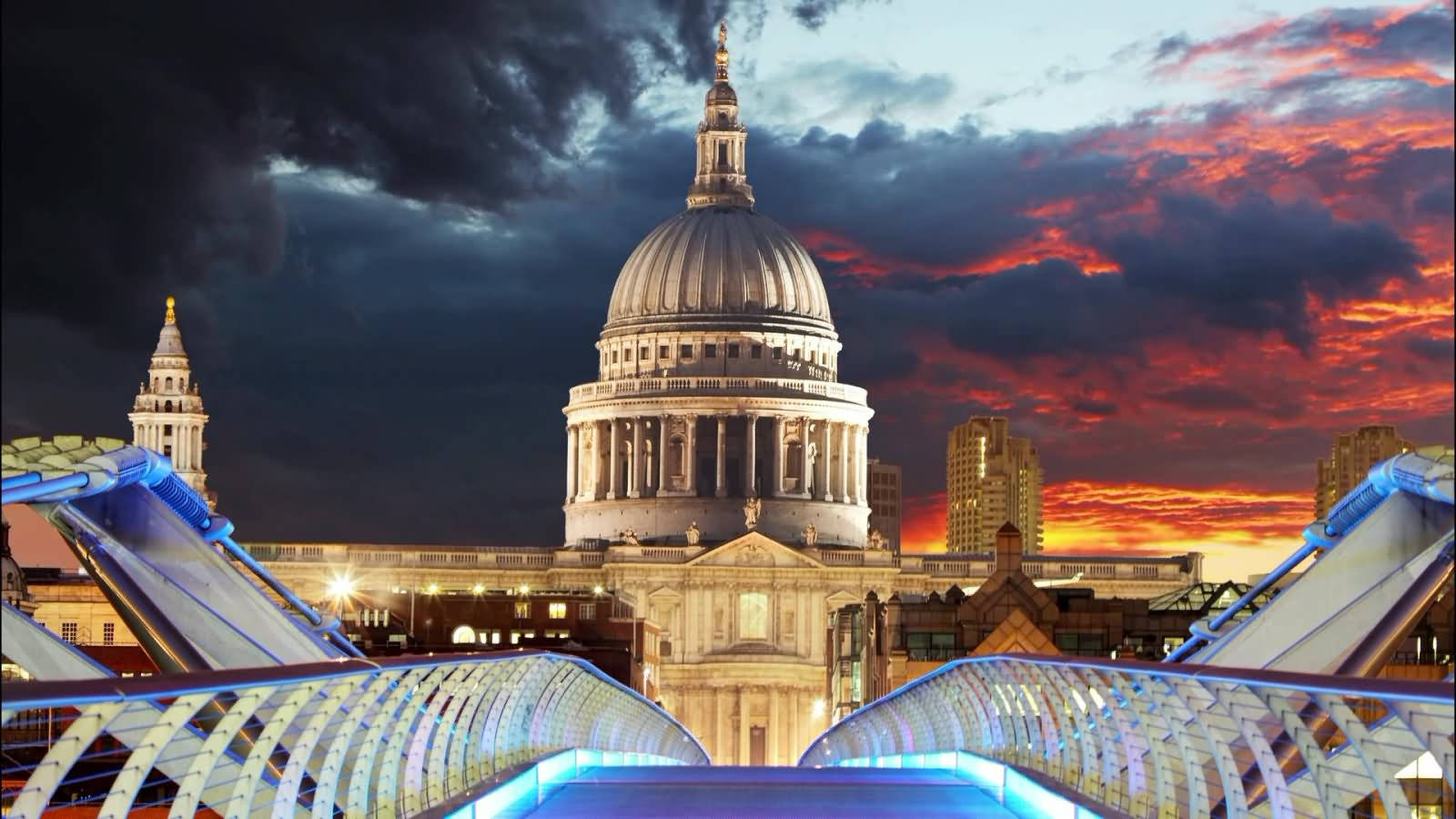 St Paul View From Millennium Bridge Wallpaper