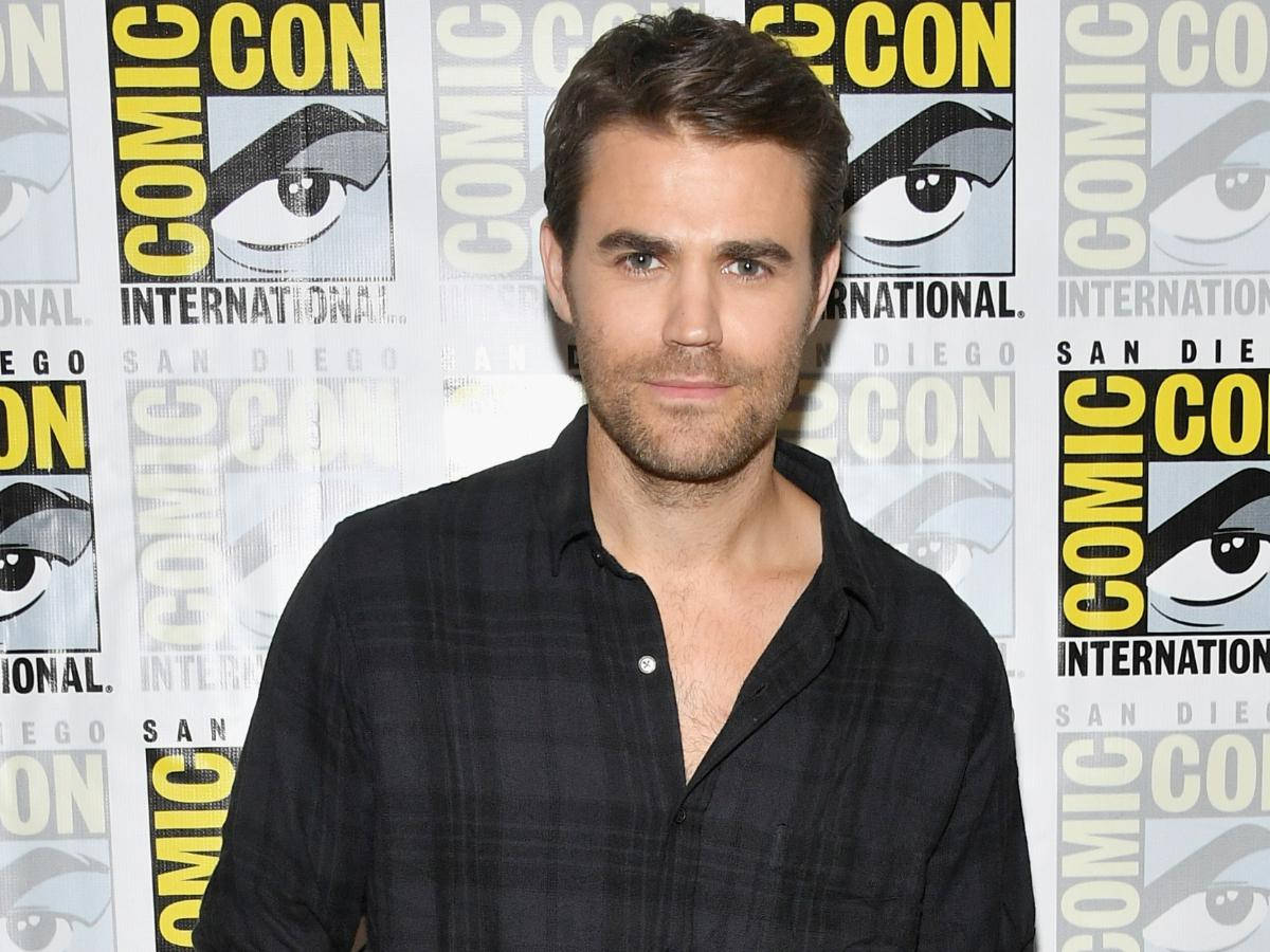 Stefan Salvatore At The Comic-con Event Wallpaper